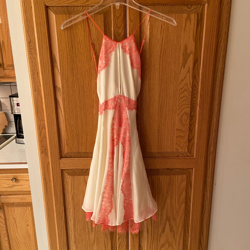 Bebe criss cross back dress